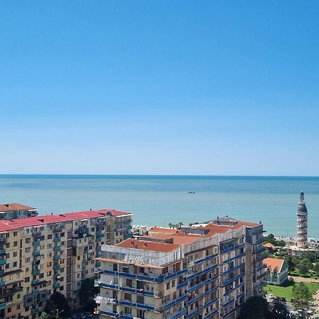 Dan Luxury Apartment Batumi Exterior foto